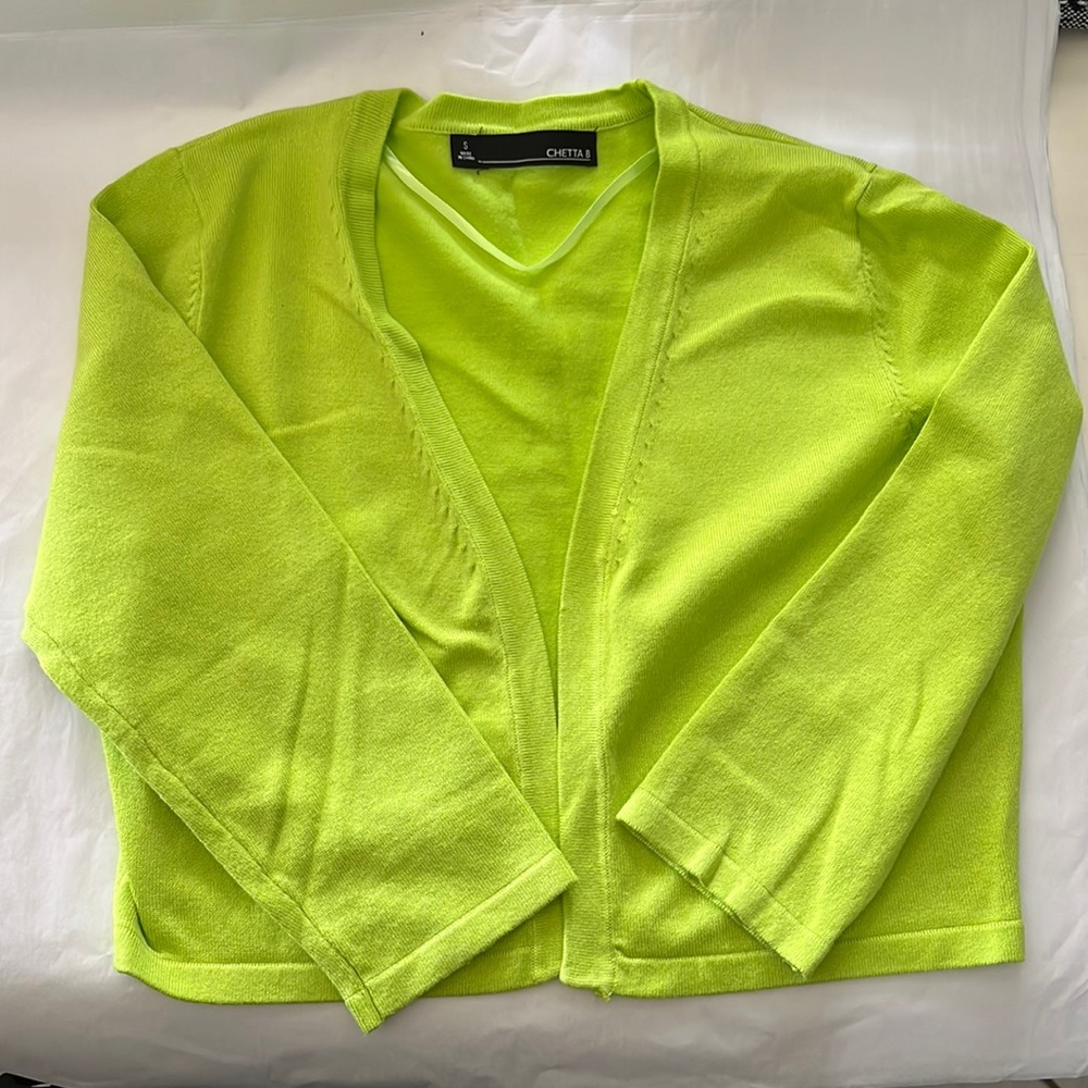 Chetta B cropped sweater size Small